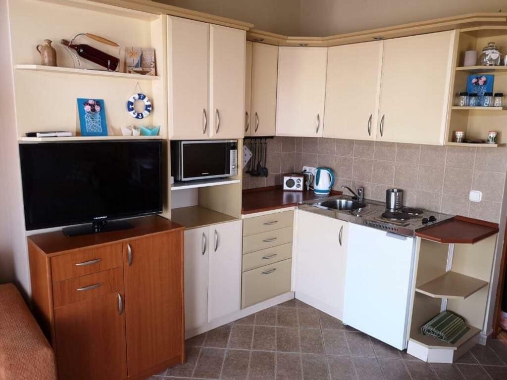 Horvath Apartman Fonyod Exterior photo